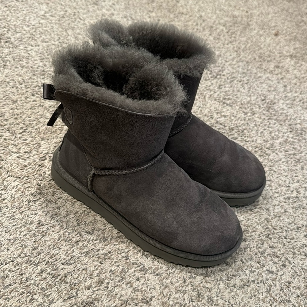 Ugh mini Bailey Bow boots